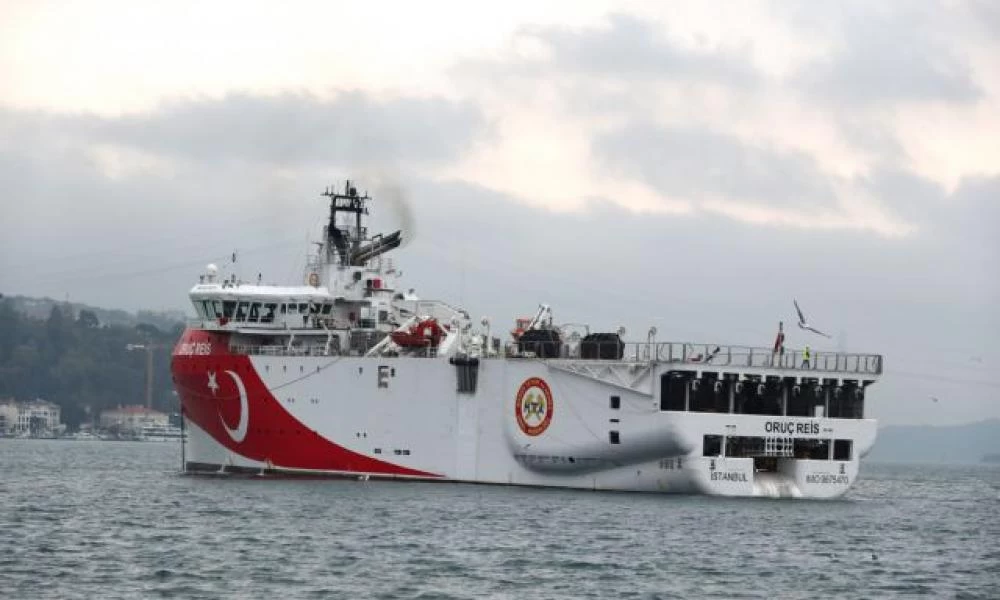 Δορυφορική φωτογραφία αποκαλύπτει τις κινήσεις του Ορούτς Ρέις στην ελληνική υφαλοκρηπίδα